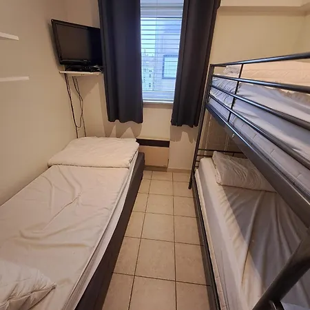 2-bedroom In The Center Of T40 *