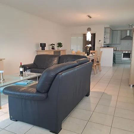 2-bedroom In The Center Of T40