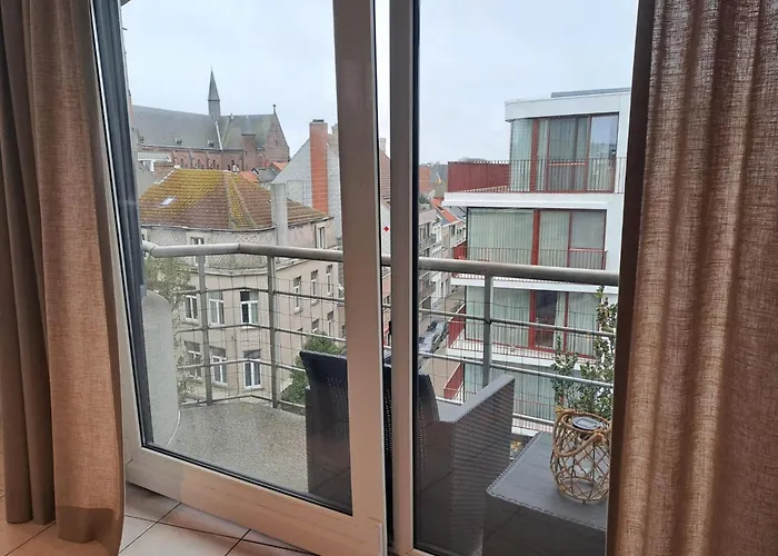 2-bedroom In The Center Of T40 Oostende